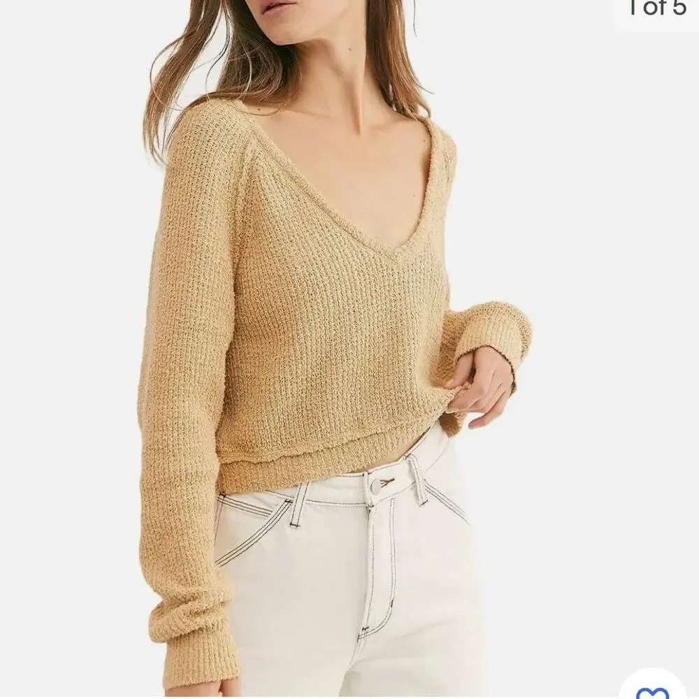 Free People tan knit v-neck sweater medium